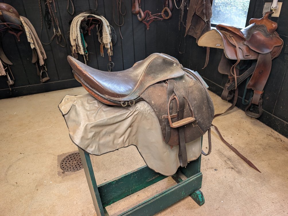 Australian Stock Saddle
