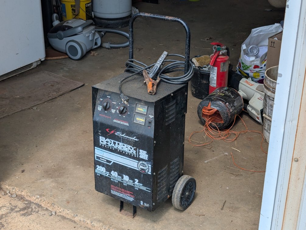 Schumacher SE-SE-4022  Battery Charger