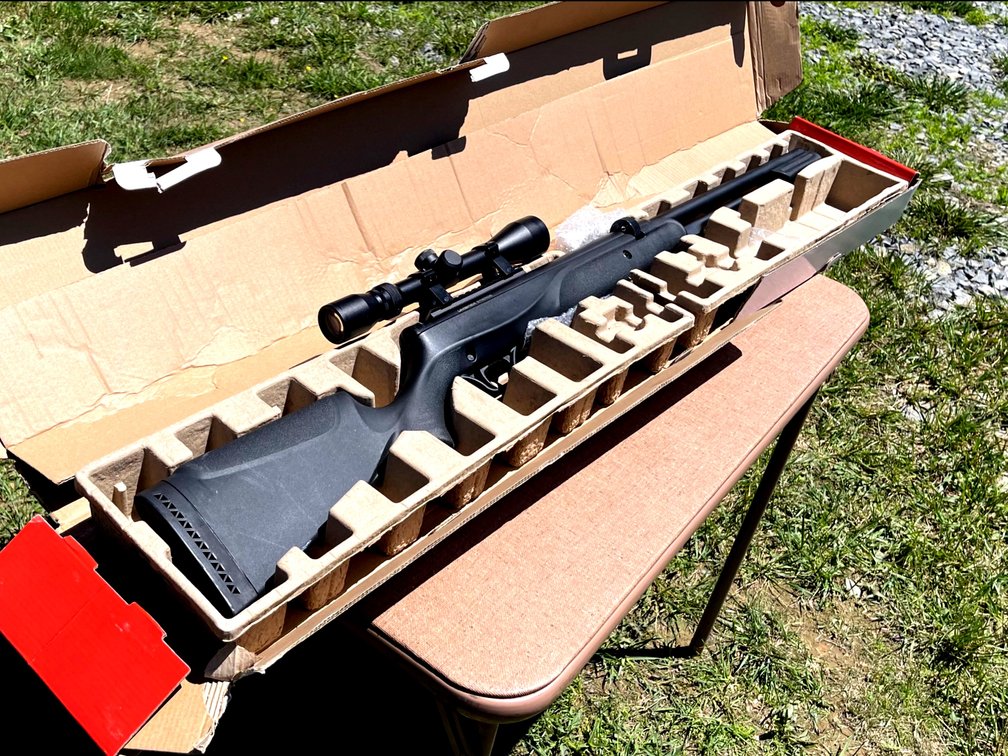 Umarex Synergis .22 Caliber Gas Piston Air Rifle - New in the box