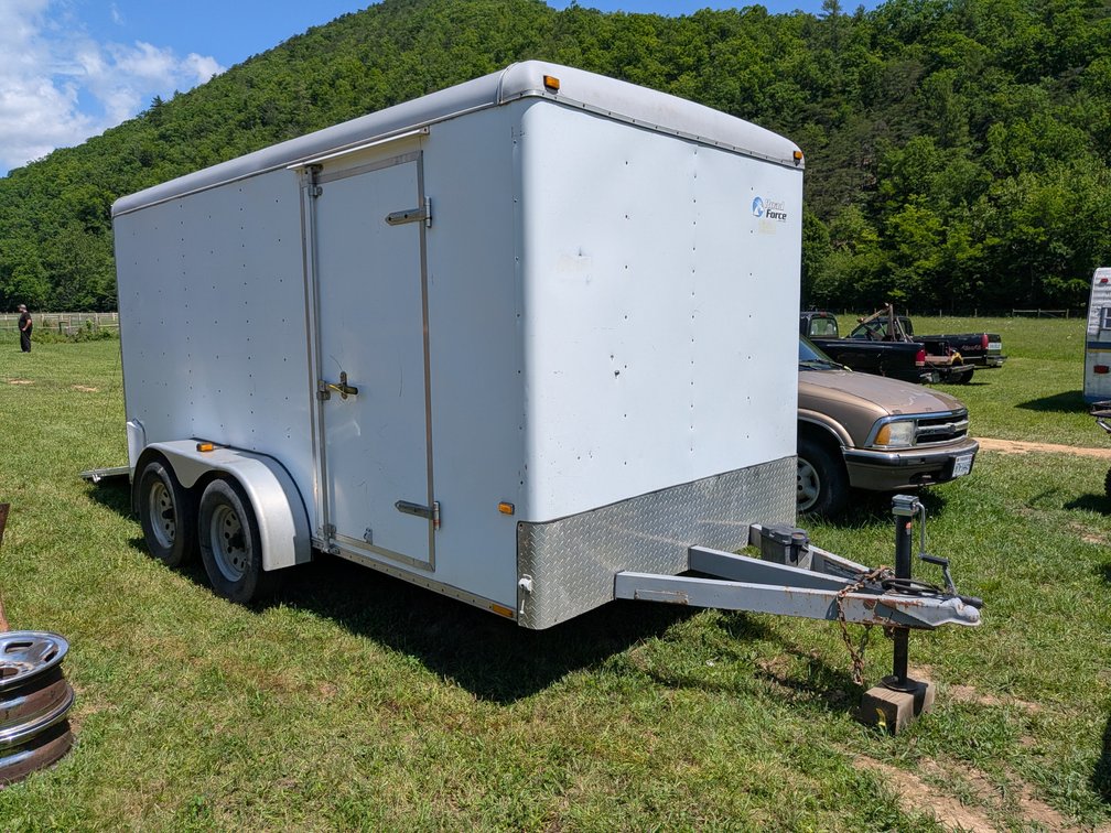 2006 Wells Cargo 7x14 enclosed trailer
