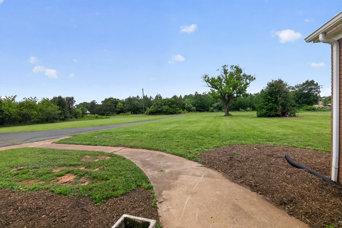 Image for Two Homes on 4.93 +/- Acres in Midland VA