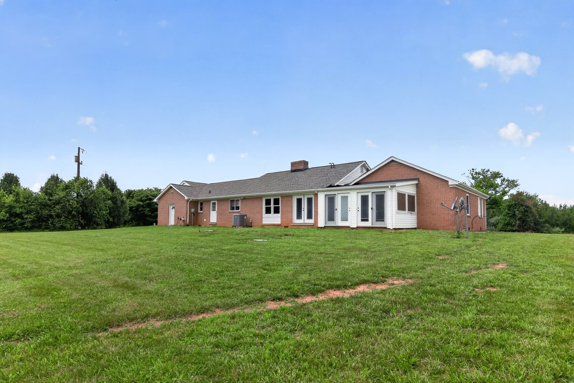 Image for Two Homes on 4.93 +/- Acres in Midland VA