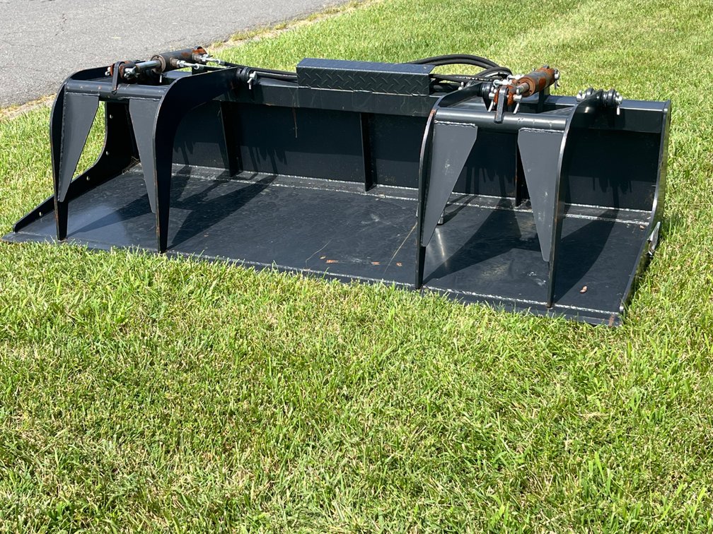84” JCT Quick Attach Skid Steer Grapple Bucket