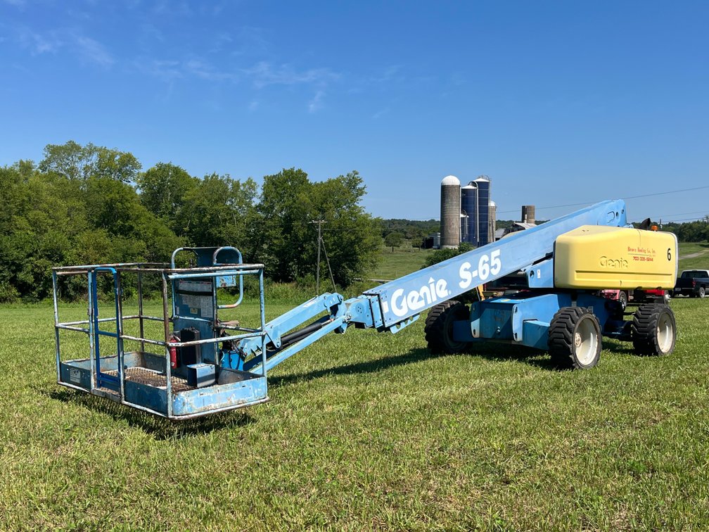 2011 Genie S-65 Telescopic Boom Lift