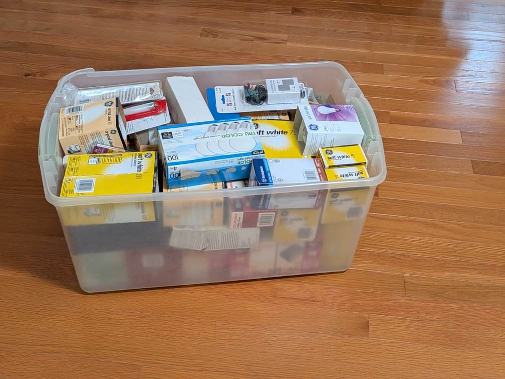 Assorted Incandescent Light Bulbs Lot