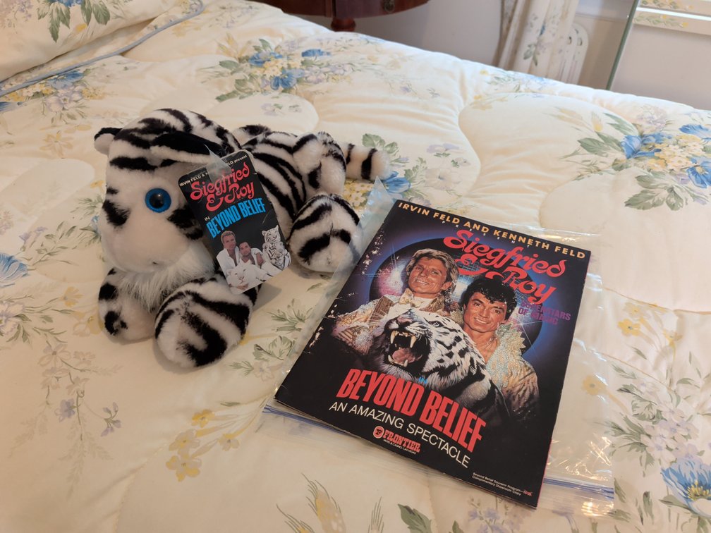 Siegfried & Roy Beyond Belief Plush & Program
