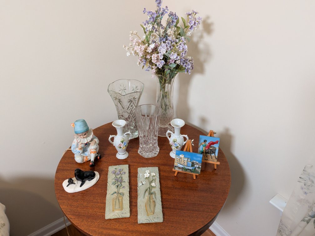 Mixed Decorative Collectibles