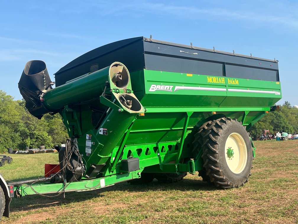 Brent 1396 Grain Cart