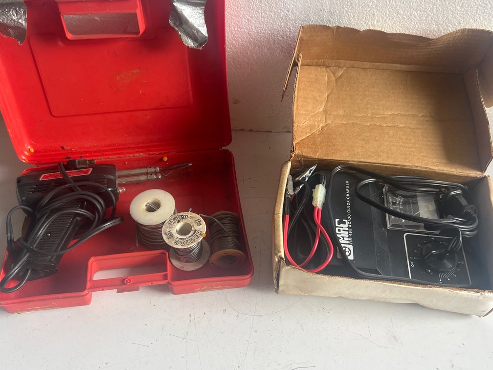 Electric Soldering Gun Kit and AC/DC Quick Charger