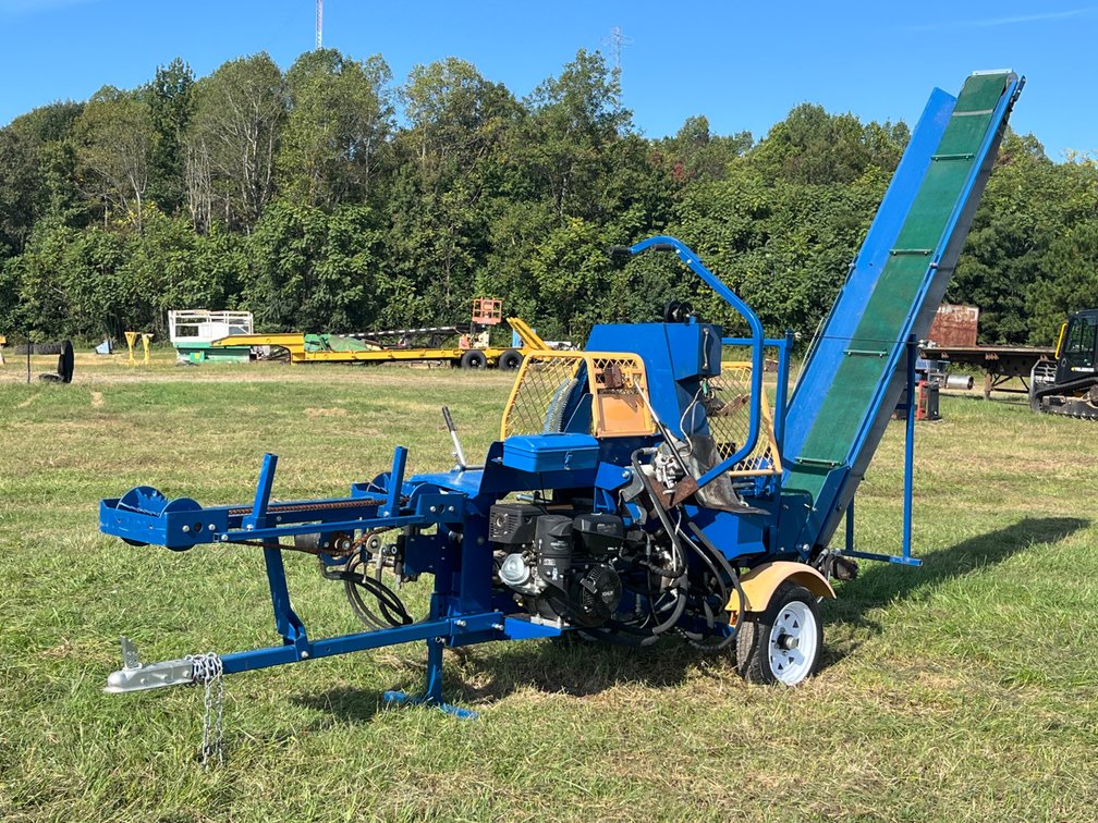 Range Road EcoPro300 Firewood Processor with Conveyor