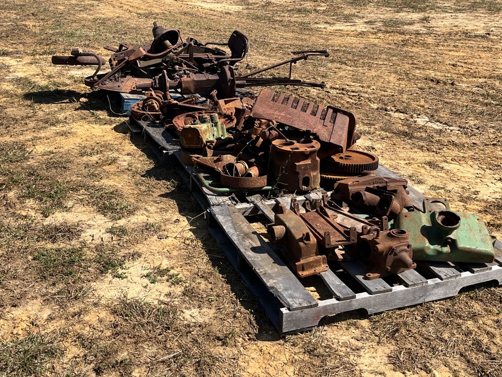 Misc John Deere A and G Parts