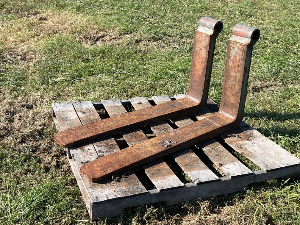 Set of 42” Pallet Forks