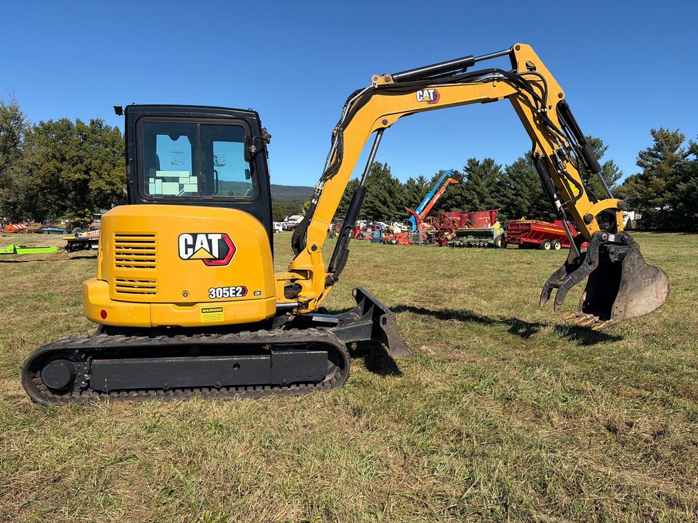 Caterpillar 305E2 Mini Excavator
