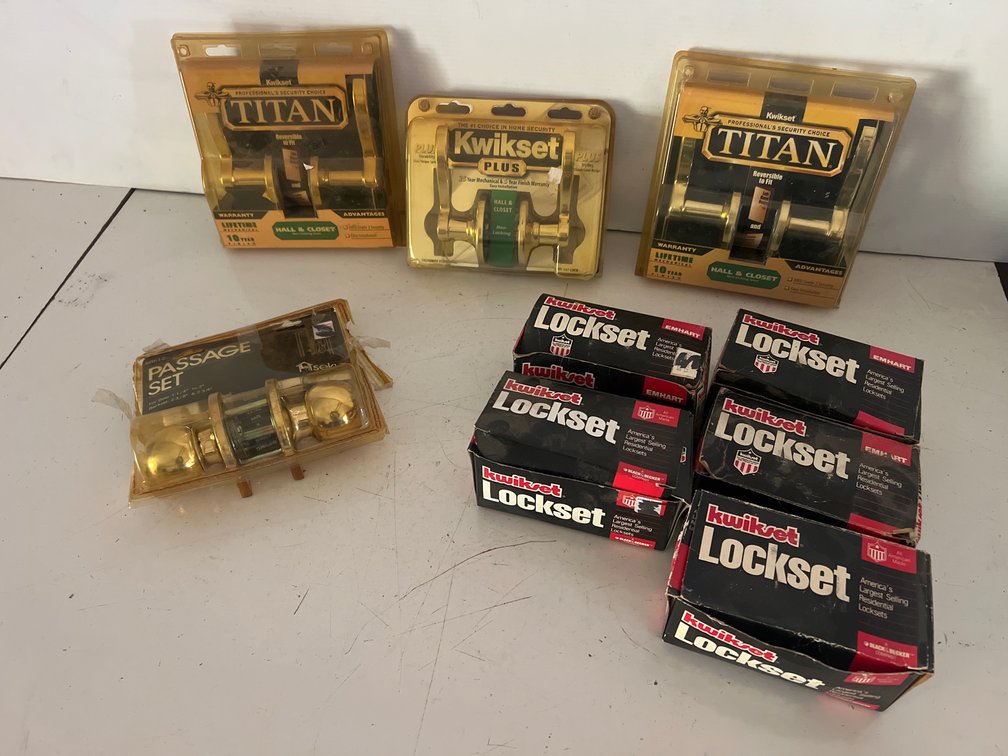 Brass-Finish Door Leversets and Passage Locksets