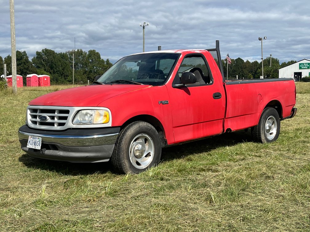 1999 Ford F-150 Pickup Truck