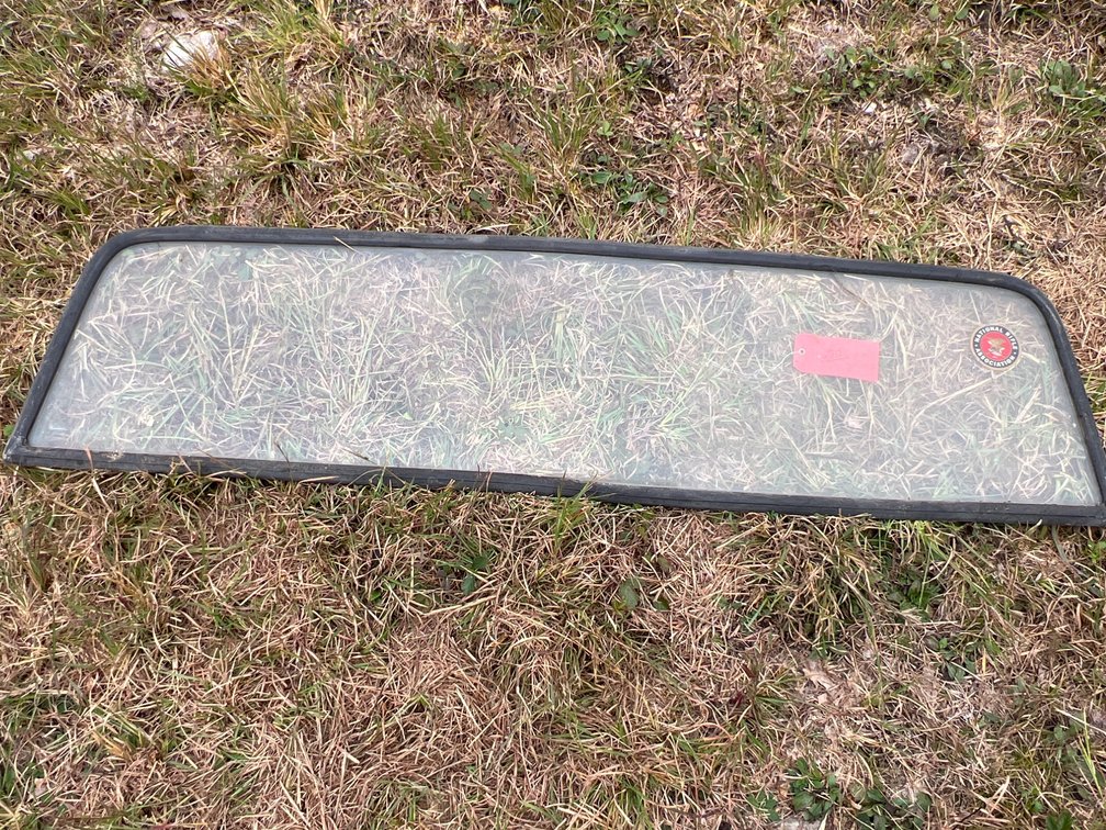 Automotive Glass Window with Rubber Gasket