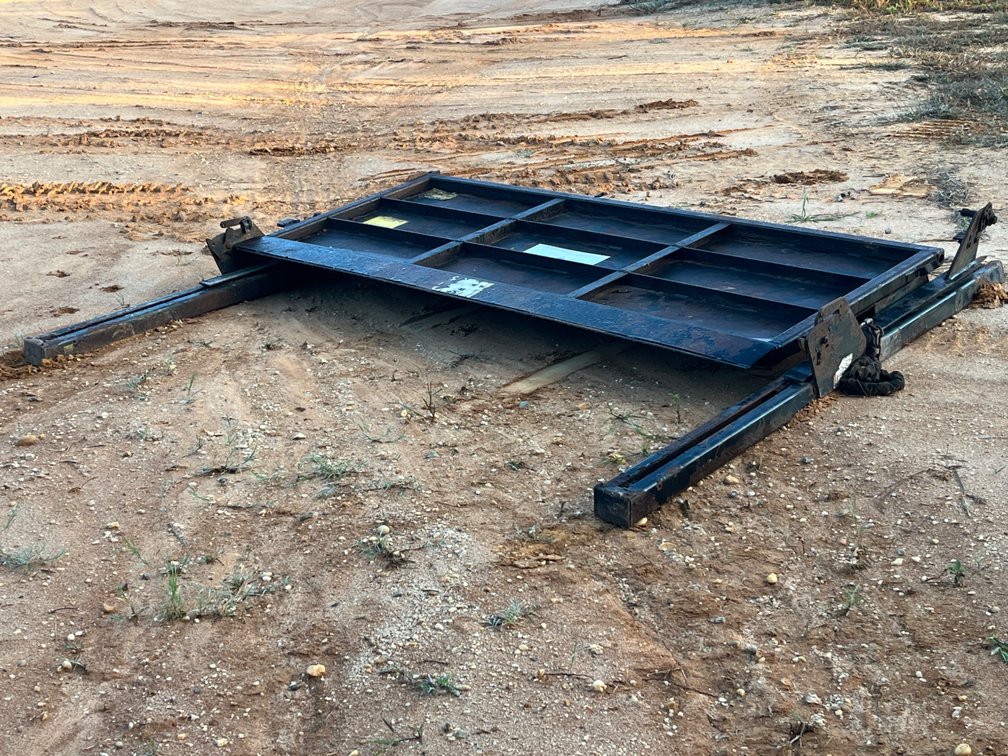 1,600 LBS Steel Truck Liftgate Platform Assembly