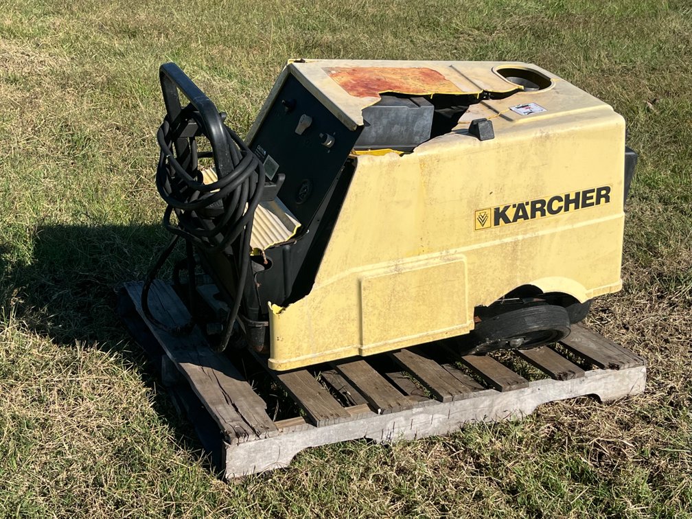 Kärcher Commercial Pressure Washer