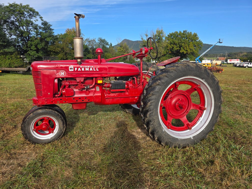 1942 Farmall H Tractor