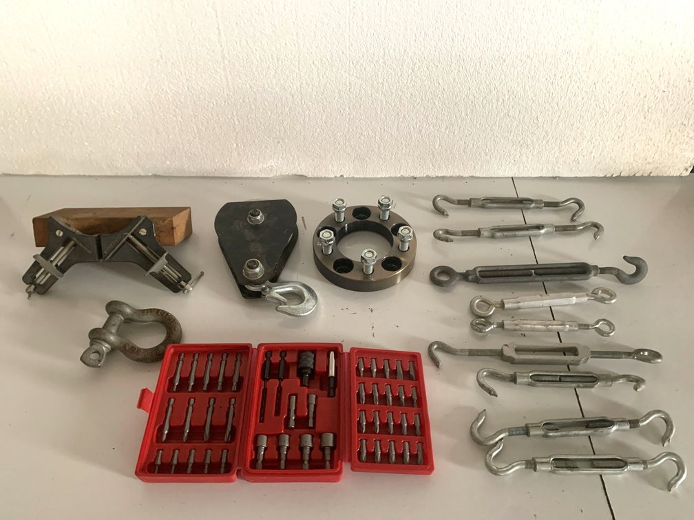 TITAN Wheel Spacer, Bit Set & Turnbuckles