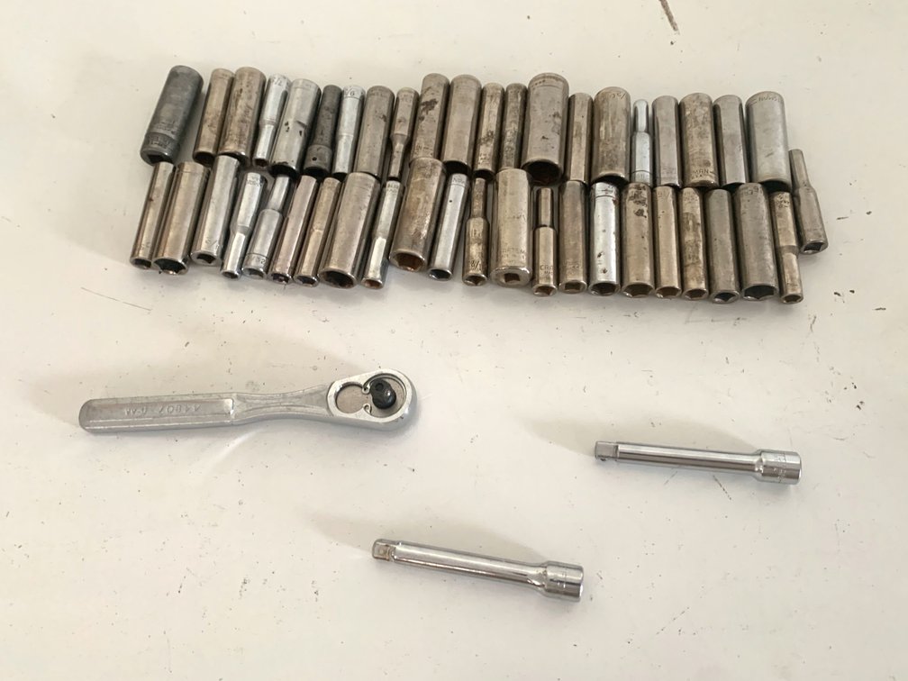 Ratchet and Socket Set