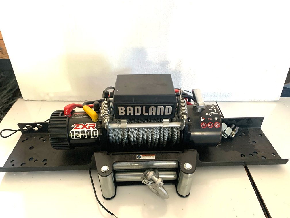 Badland ZXR 12000 Recovery Winch