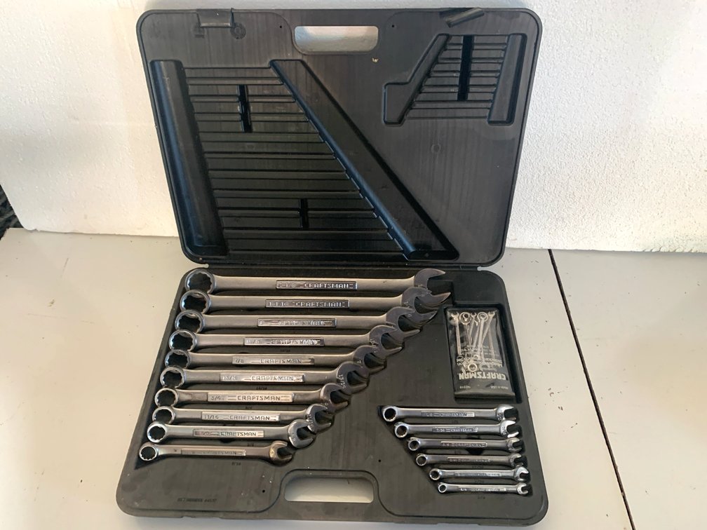 Craftsman SAE Combination Wrench Set with Midget Wrenches & Case