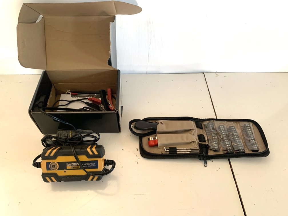 EverStart Maxx 4A Battery Charger and Multi-Bit Screwdriver Set