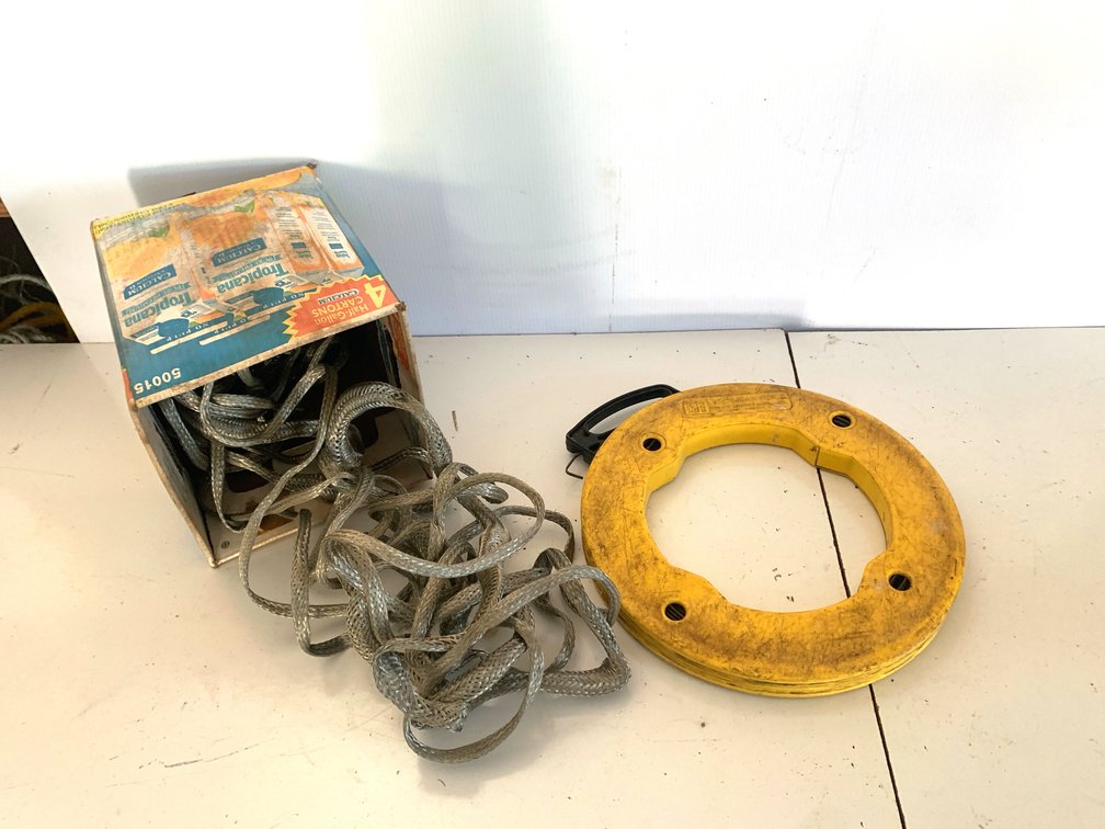 IDEAL Tape-Master Fish Tape Reel and Braided Metal