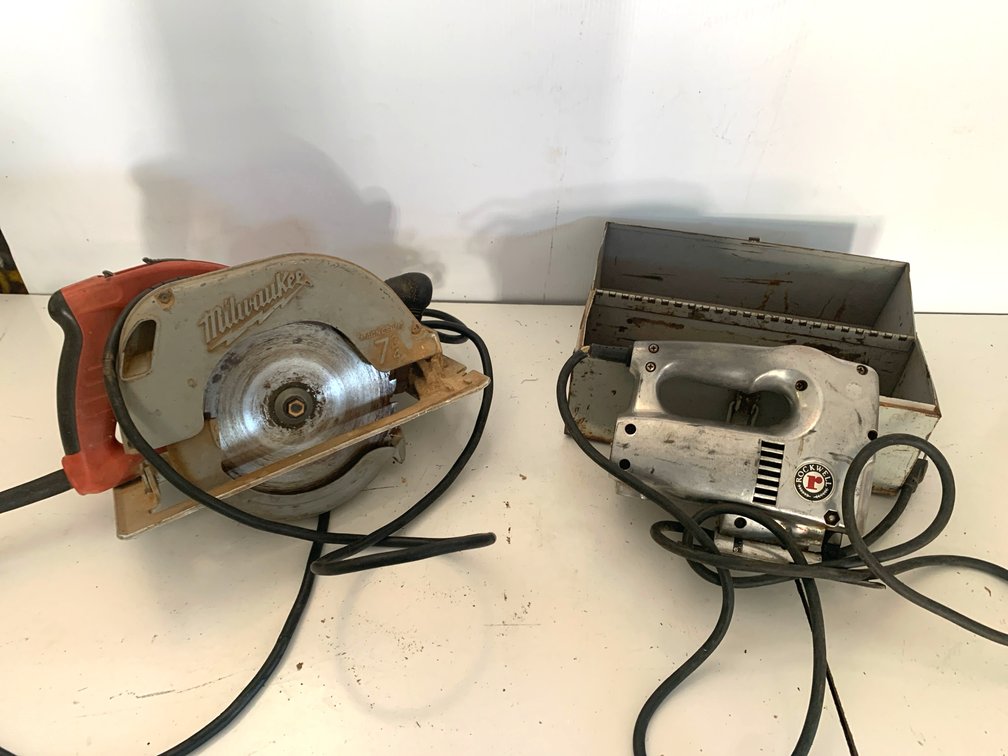 Milwaukee 7 1/4" Circular Saw and Rockwell Jig Saw with Case