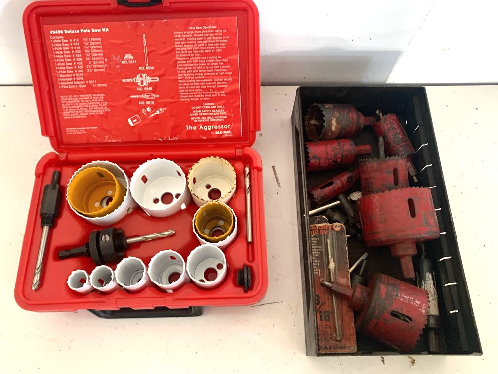 BLU-MOL Aggressor Deluxe Hole Saw Kit and Assorted Hole Saws