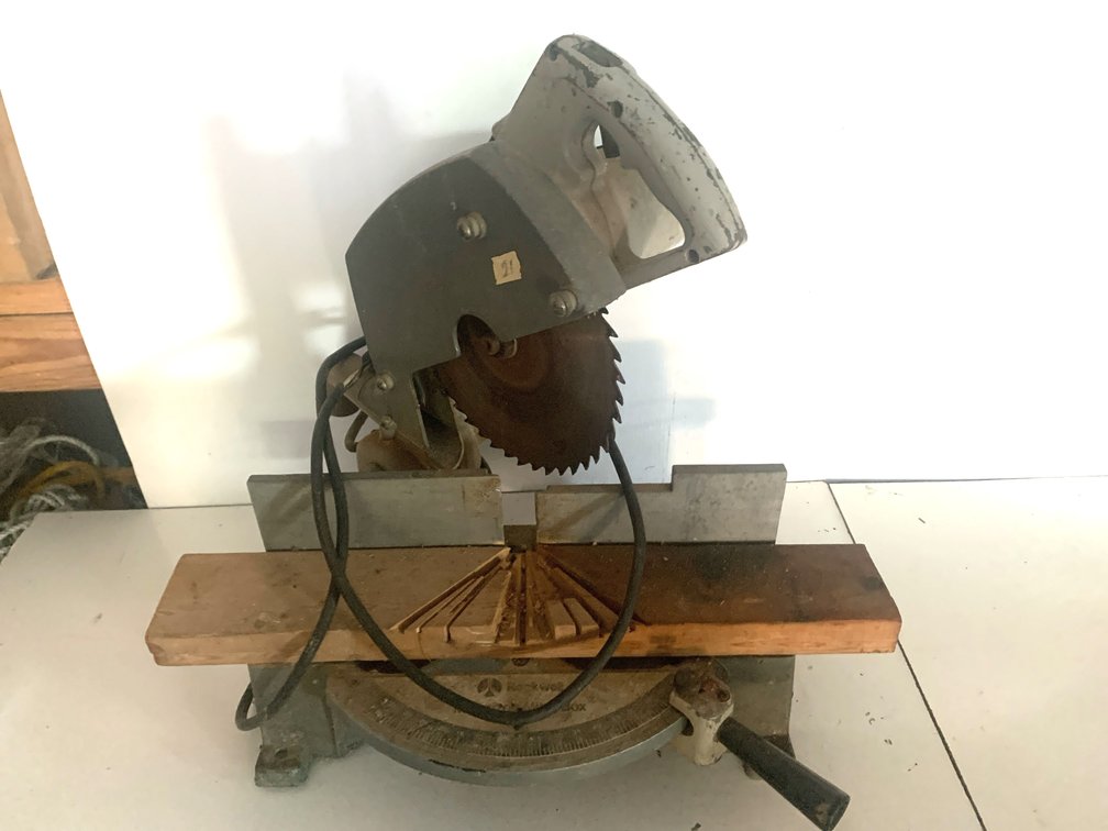 Rockwell Model 34-010 Motorized Miter Box