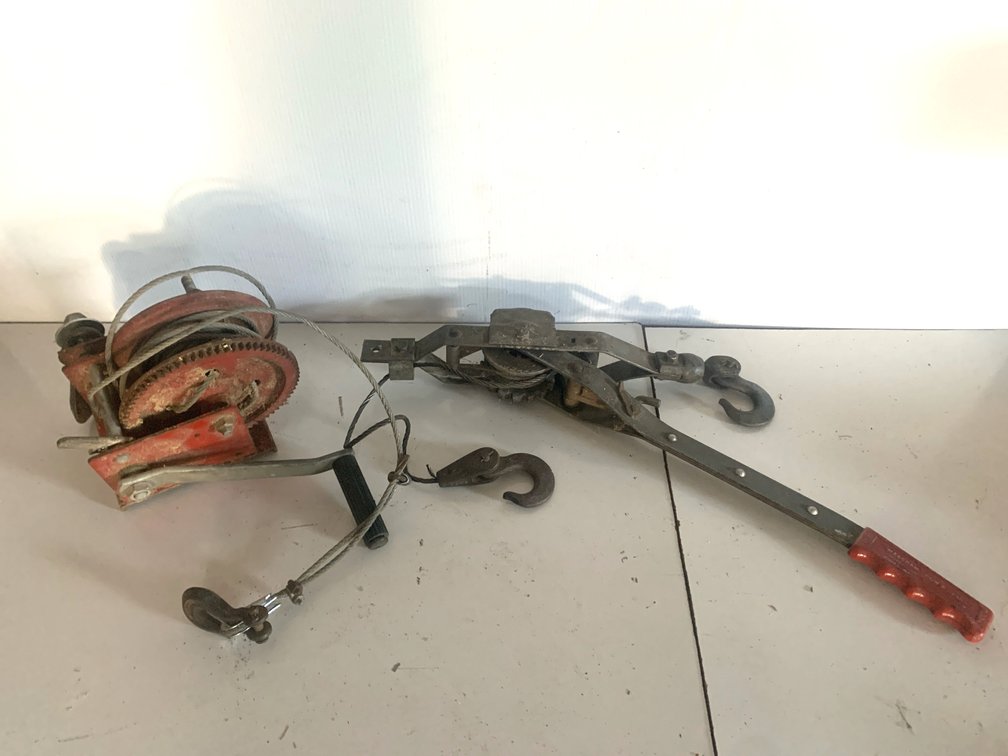 Cable Puller and Manual Hand-Crank Winch