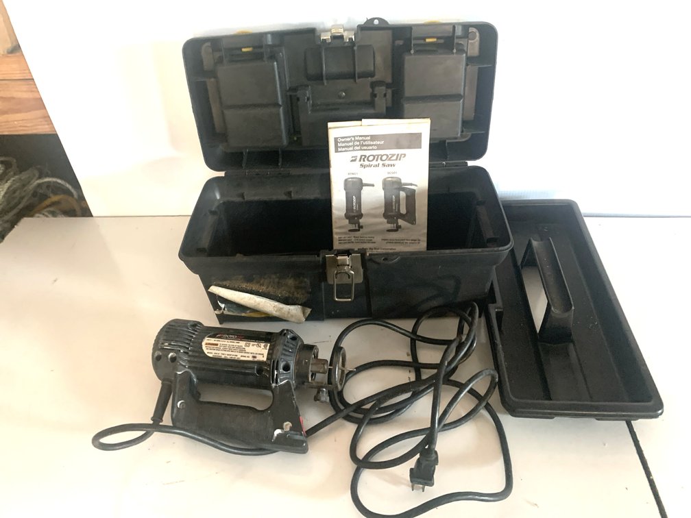 Rotozip SCS 01 Type 2 Spiral Saw Kit and Portable Toolbox