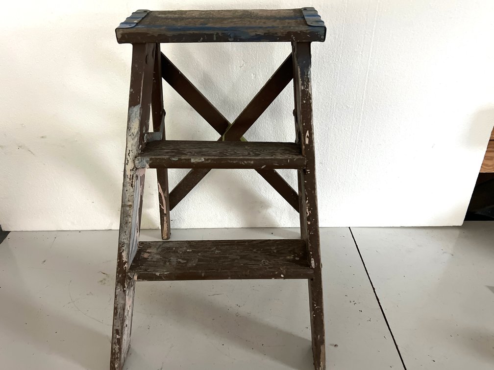 Wood Folding Step Stool Ladder