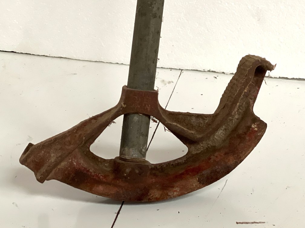 Cast Metal Conduit Bender with Pipe Handle