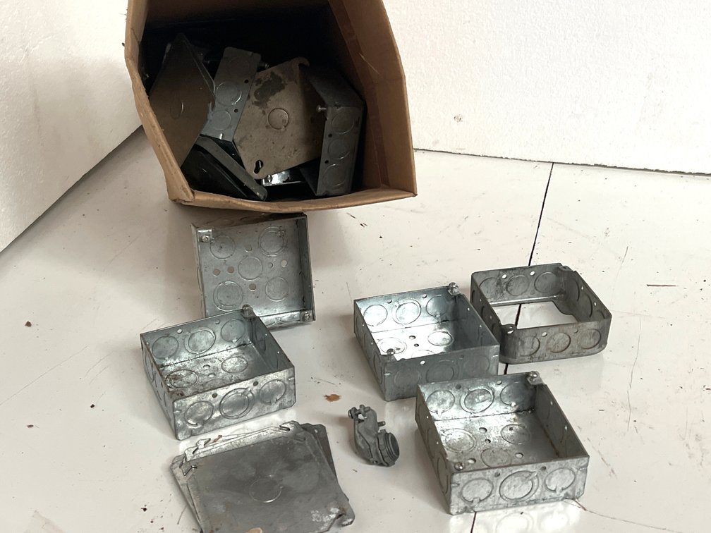 Galvanized Steel Electrical Junction Boxes and Covers