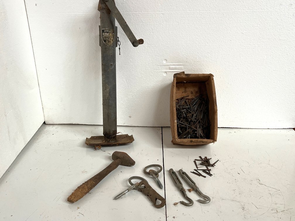 Manual Crank Trailer Jack, Hammer, Cut Nails, and Hardware