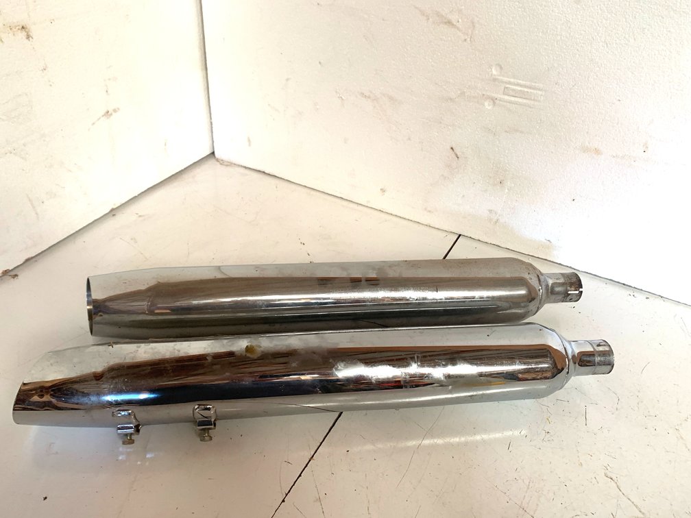 Pair of Harley-Davidson Chrome Motorcycle Exhaust Mufflers