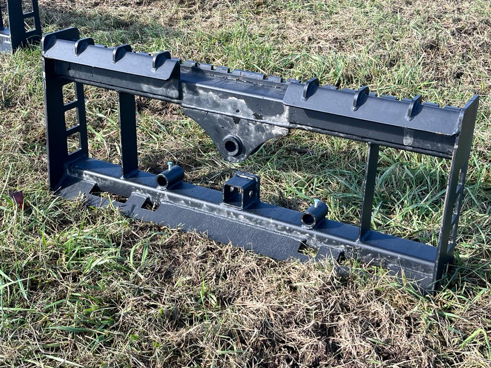 Wolverine Skid Steer Pallet Fork, Hitch, Bale Spear Frame