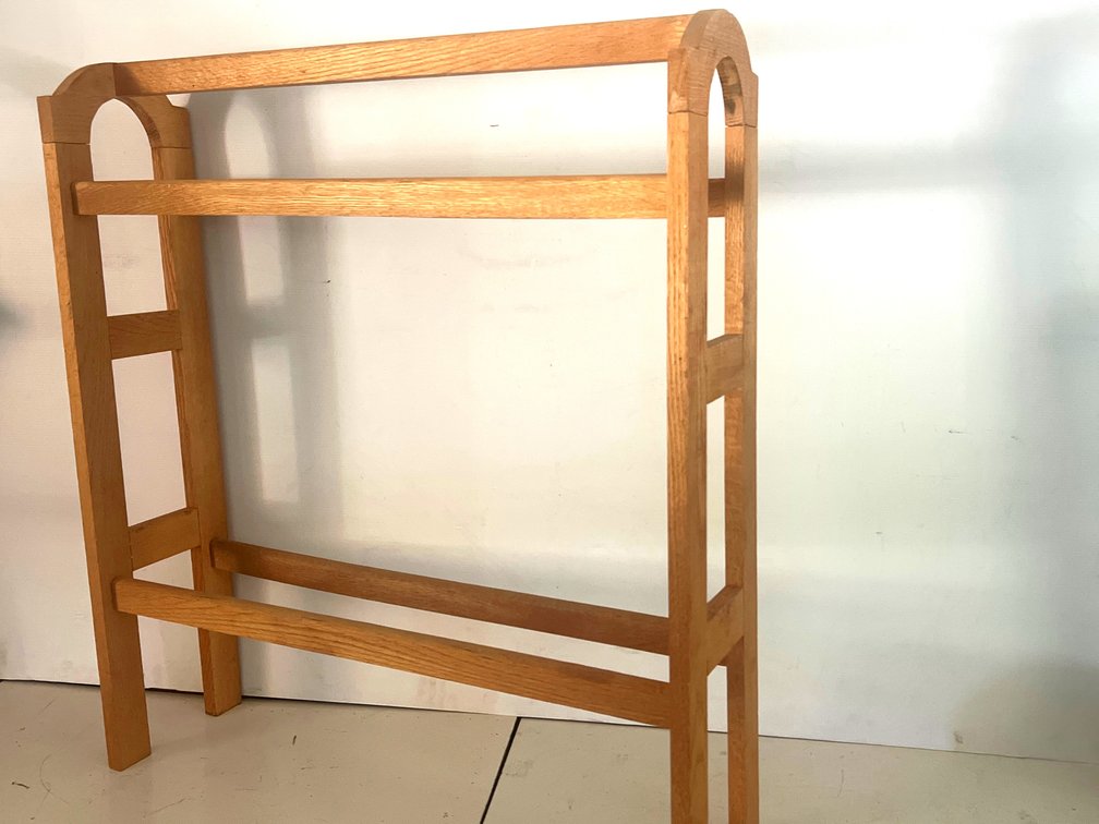 Freestanding Wooden Quilt and Blanket Rack