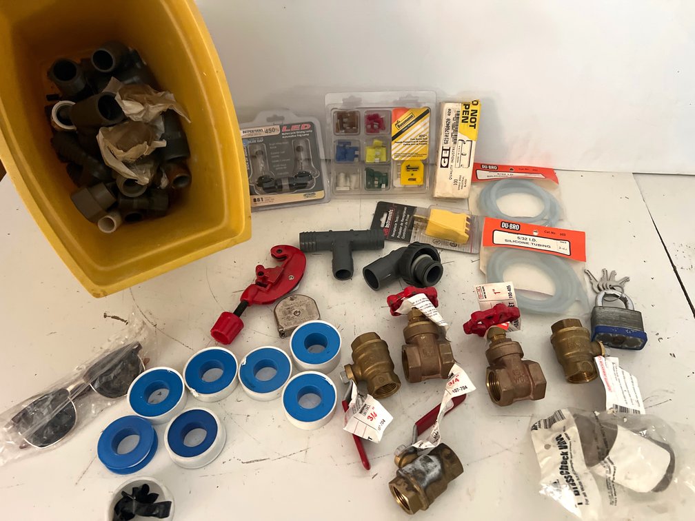Brass Plumbing Valves, Pipe Fittings, Tools, and Hardware