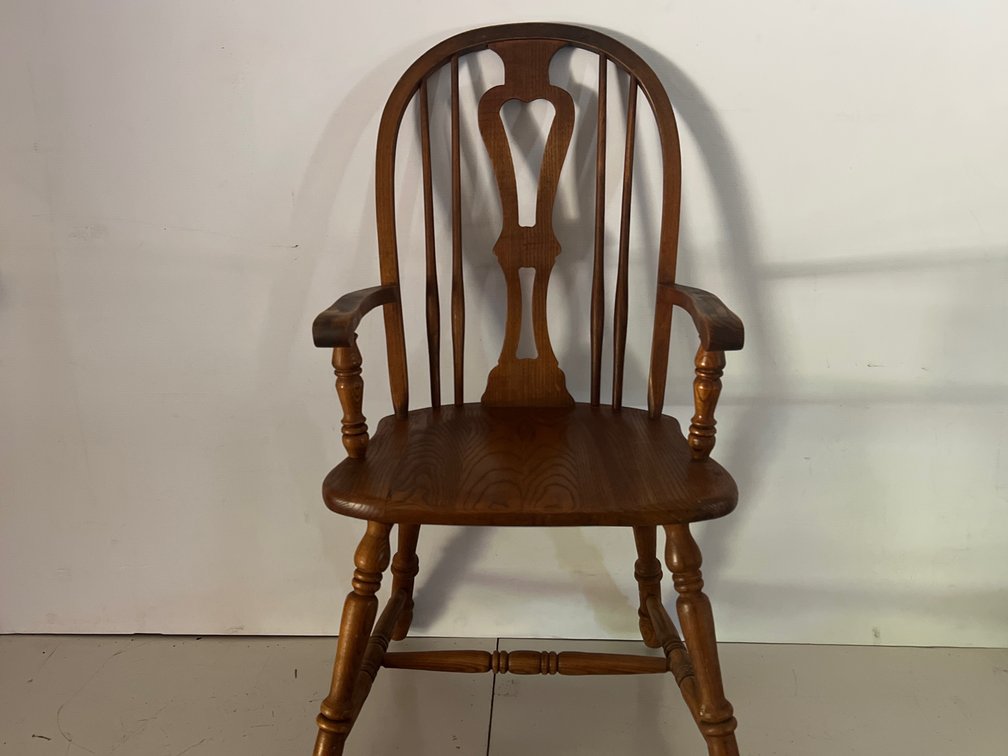 Wooden Hoop-Back Armchair with Pierced Splat
