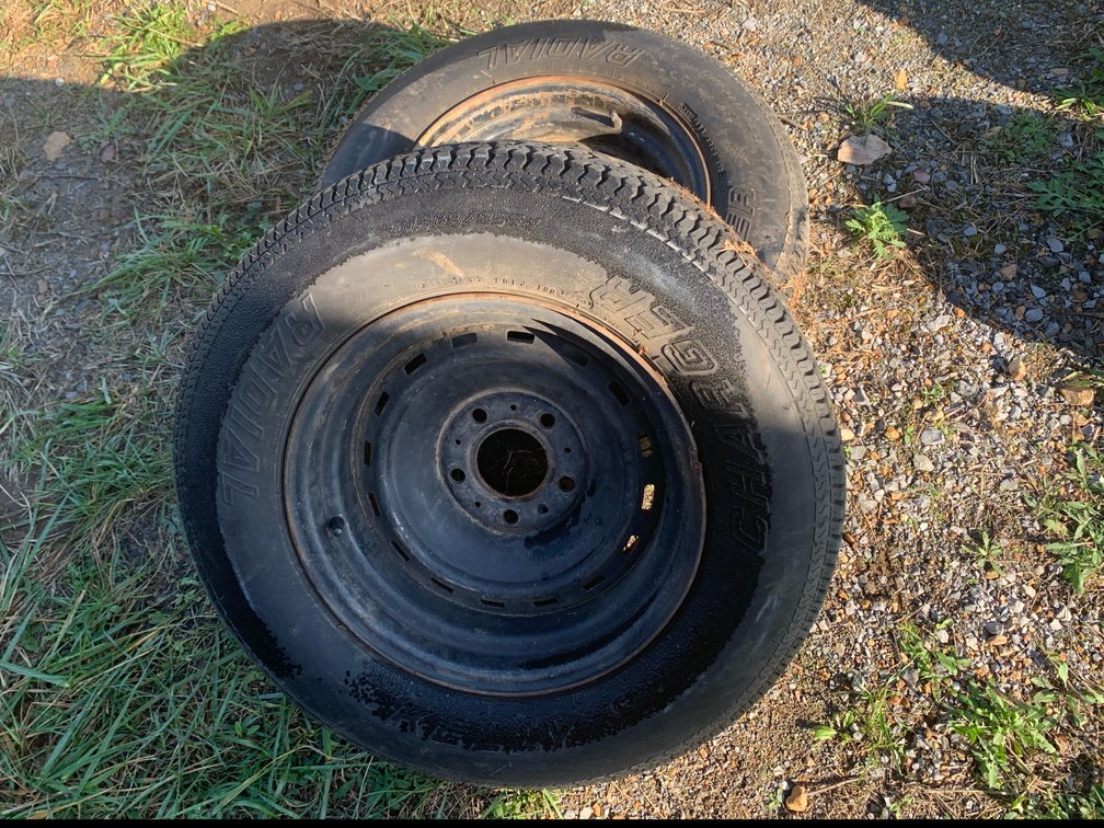 Pair of Kelly Charger Radial P255/60SR15 Tires on Steel Wheels
