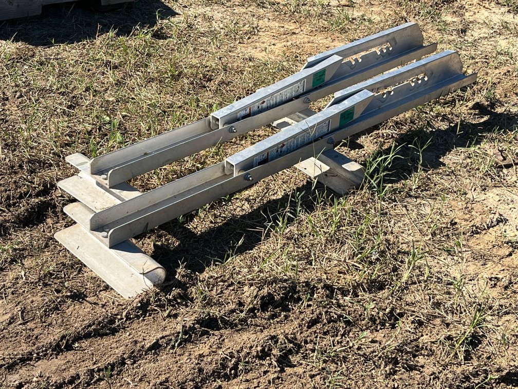 Pair of Adjustable Aluminum Ladder Jacks