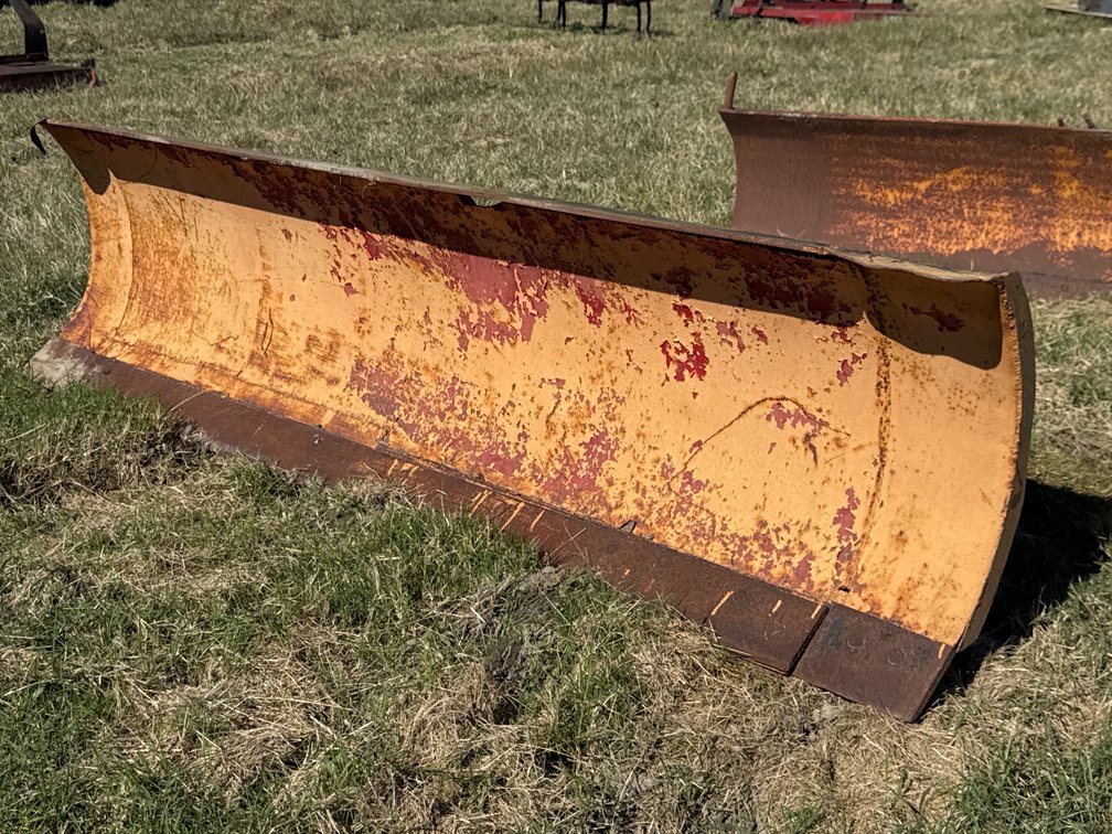 9.5 Ft Snow Plow Blade