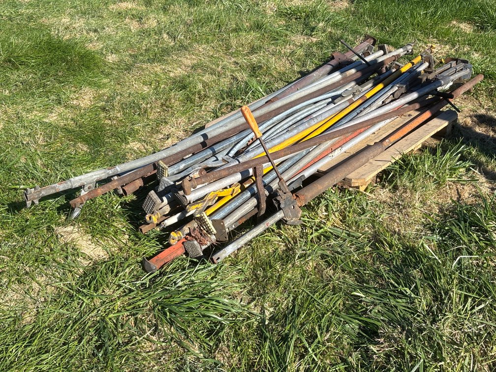 Cargo Load Lock Bars