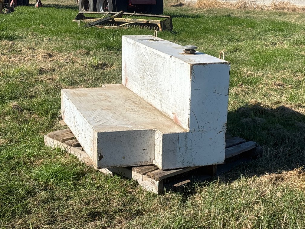 Delta Consolidated Industries 105 Gal. Transfer Tank