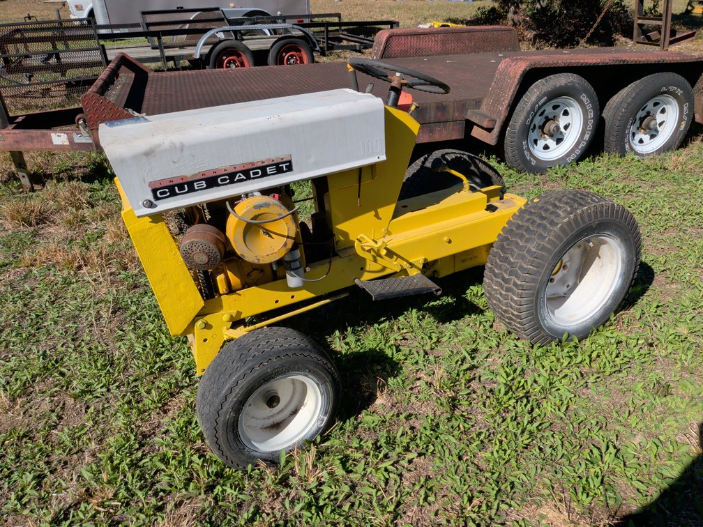 Cub Cadet 100 Garden Tractor