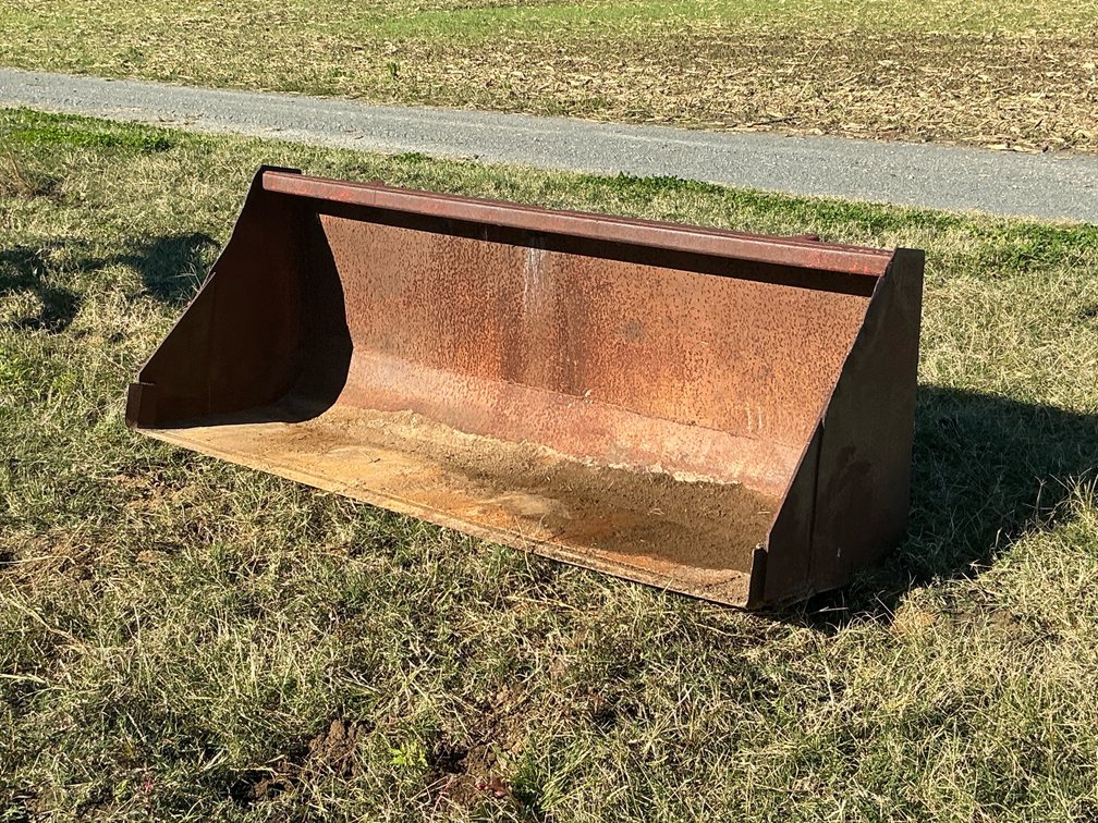 84" Loader Bucket Attachment